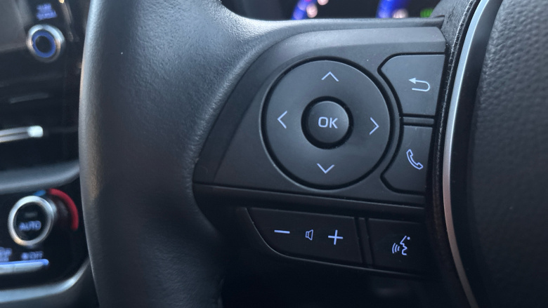 Toyota Corolla 1.8 VVT-i Hybrid Icon 5dr CVT Hybrid Hatchback